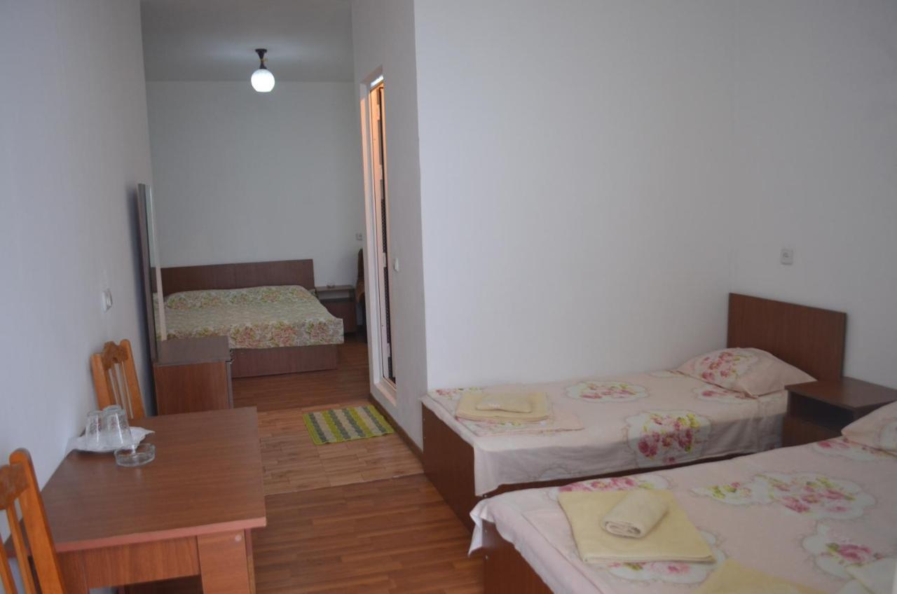 Akhmed Guest House Kvariati Esterno foto