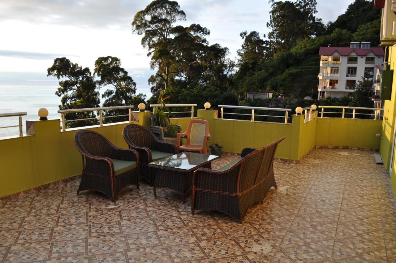 Akhmed Guest House Kvariati Esterno foto