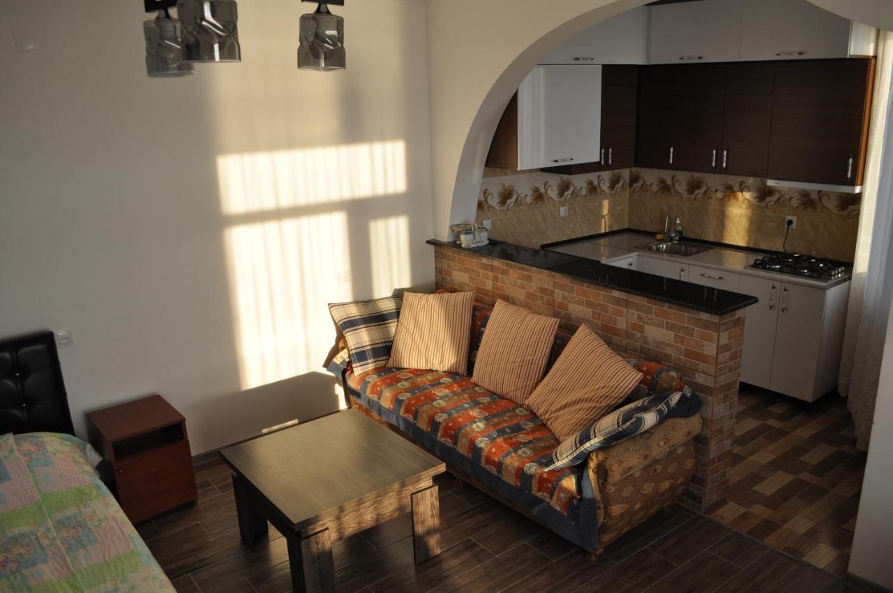 Akhmed Guest House Kvariati Esterno foto