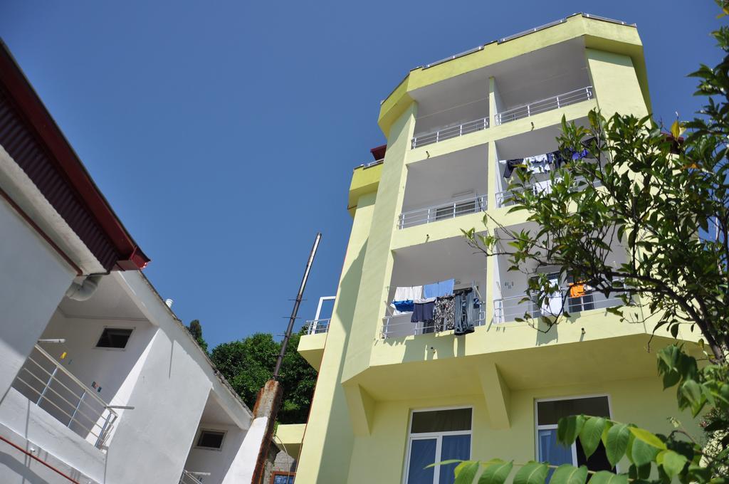 Akhmed Guest House Kvariati Esterno foto
